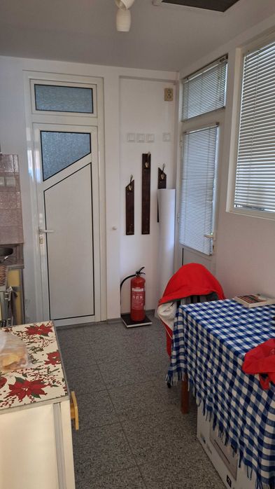 Дава се под наем Офис в Варна, Център - 47 кв.м за 493.68 € - Снимка #3