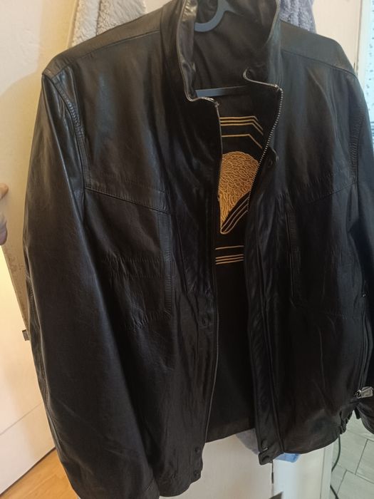Продам куртку кожанный