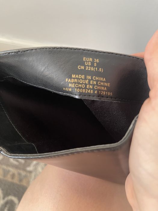 Продам осенние сапоги хорошие