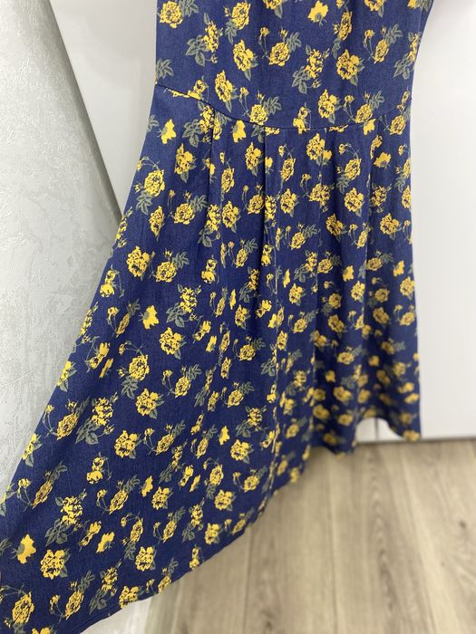 Продам платье из легкой джинсы