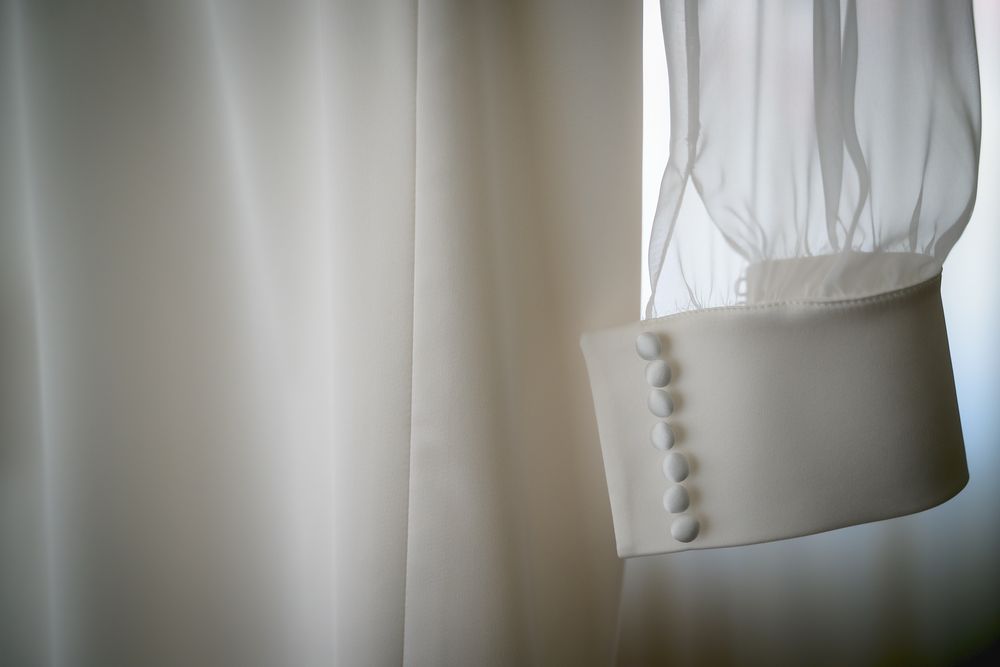 Rochie mireasă tip sirenă, cu trenă detaşabilă