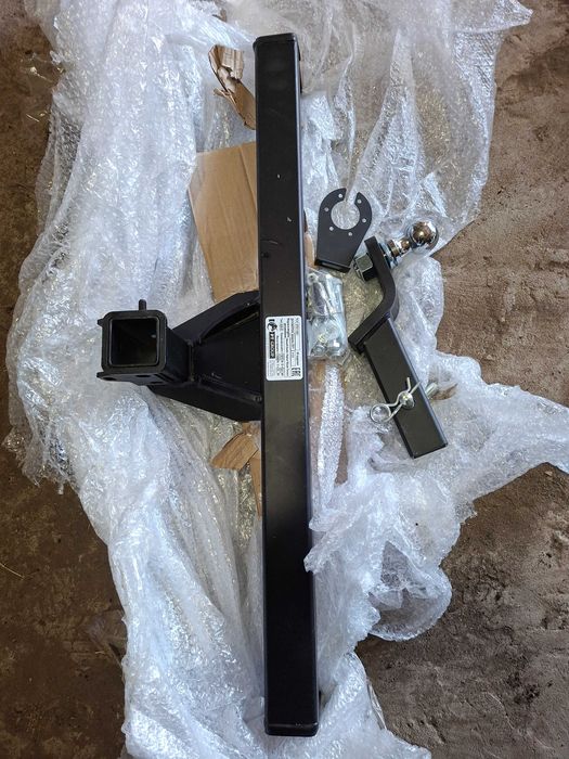 Фаркоп на Рено Дастер