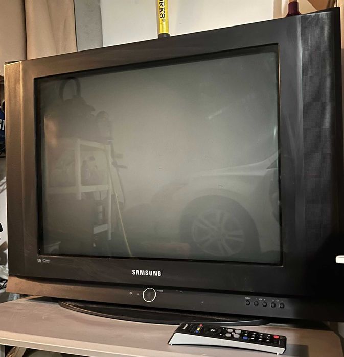 Vand Monitor  Samsung Slim PIP HDMI Retro