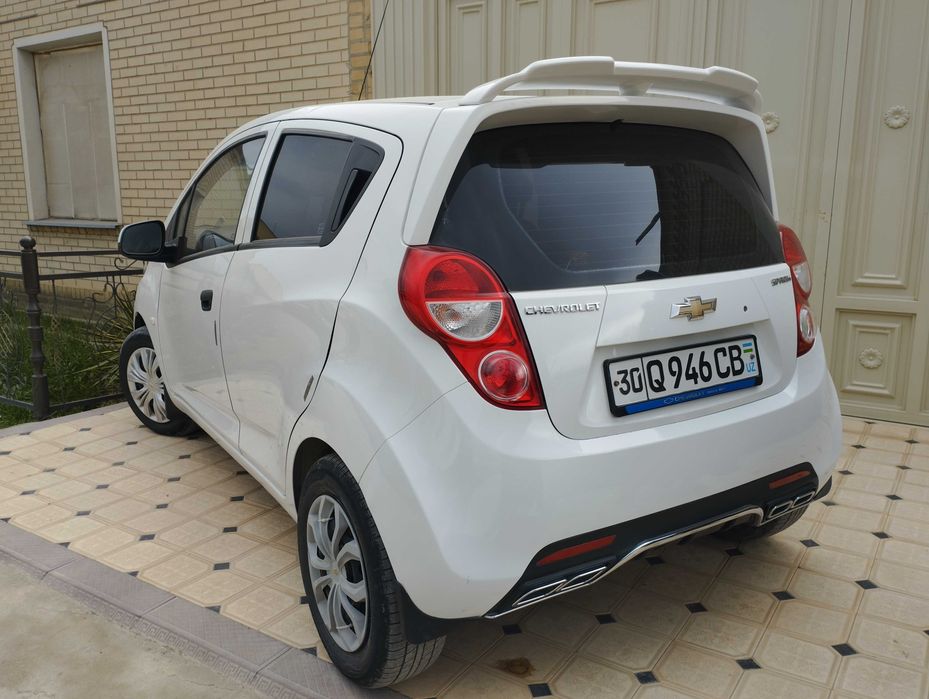 Spark birinchi pozitsiya yili 2013