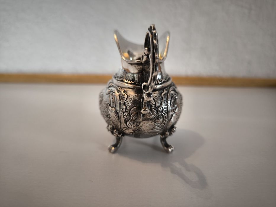 Продавам антикварна сребърна кана Швеция  1897 година