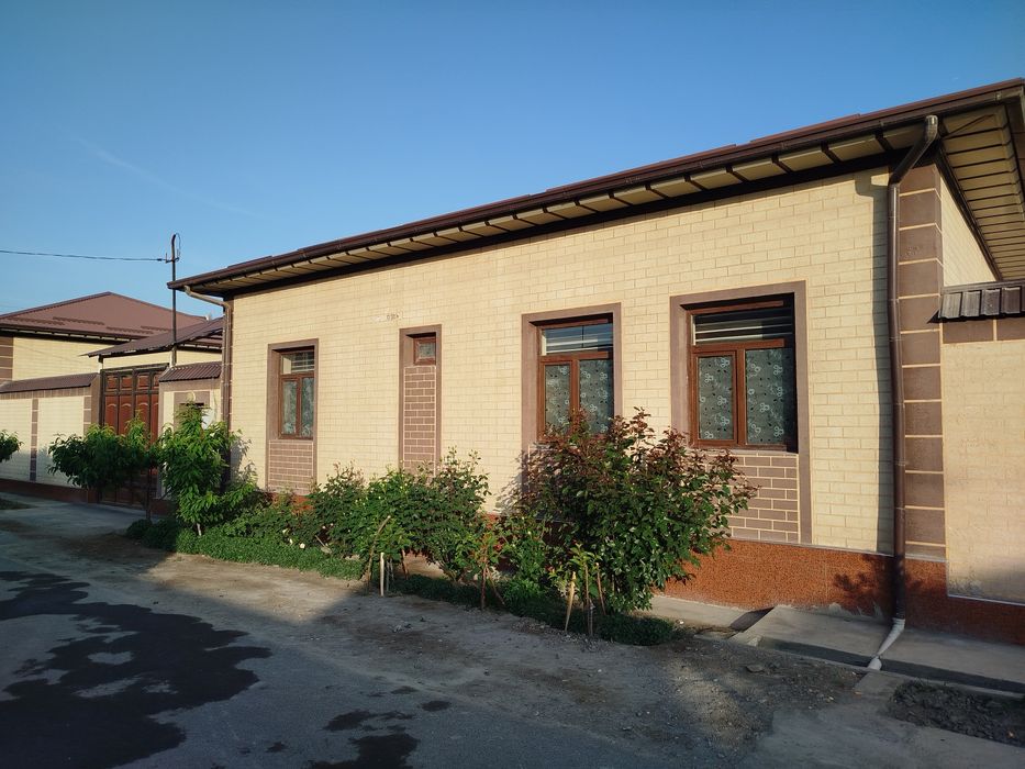 Котеж  сотилади 6 сотих