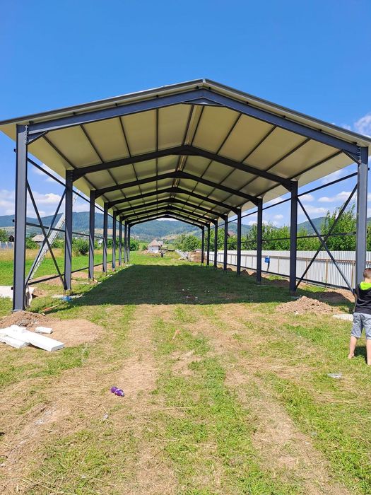 Vând hală metalică 8x30x4