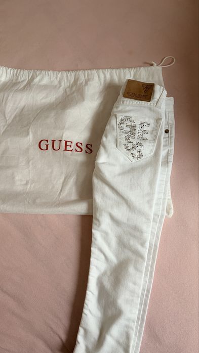 Детски дънки Guess