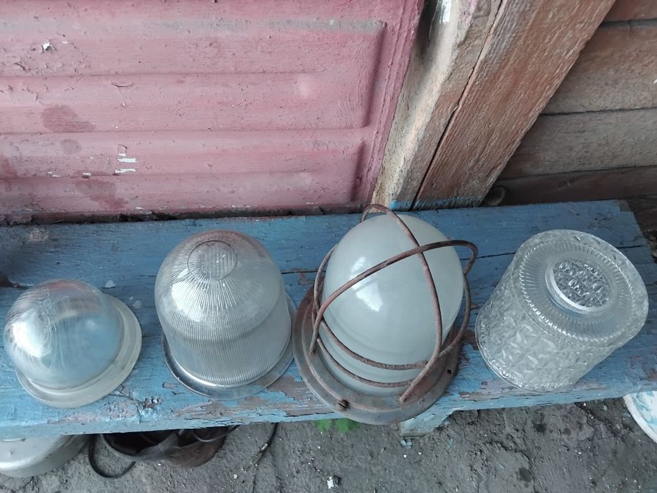 Продам плафоны уличные