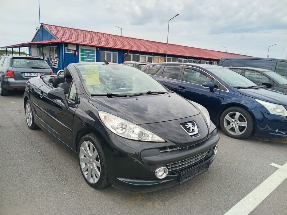 Peugeot 207 cc ! 1.6 benzina !