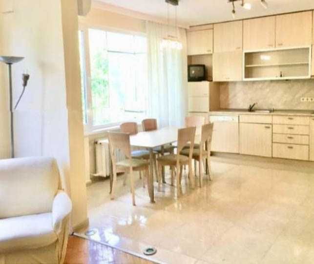 Четиристаен апартамент под наем в кв. Крива река