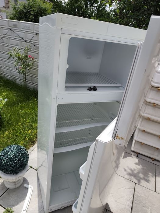 Frigider indesit