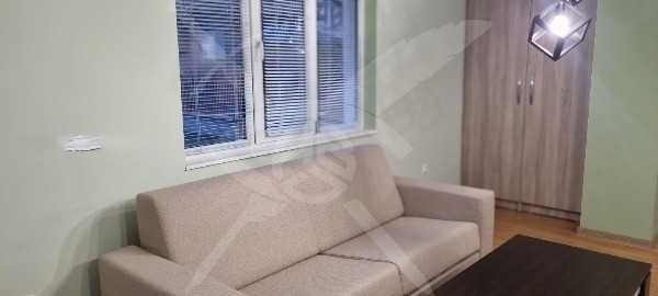 Дава се под наем Двустаен апартамент в Пловдив, Център - 61 кв.м за 548.25 € - Снимка #2