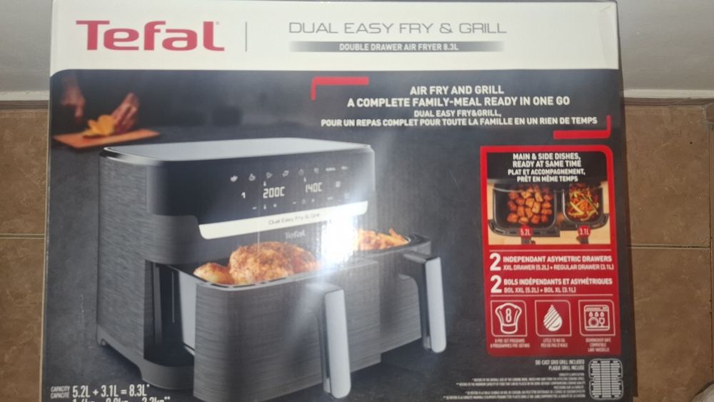 Friteuza dubla cu aer cald Tefal