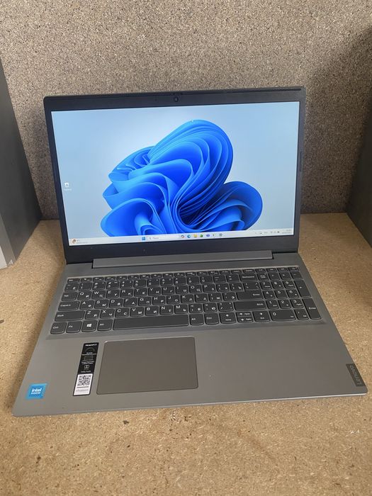 Продам ноутбук Lenovo