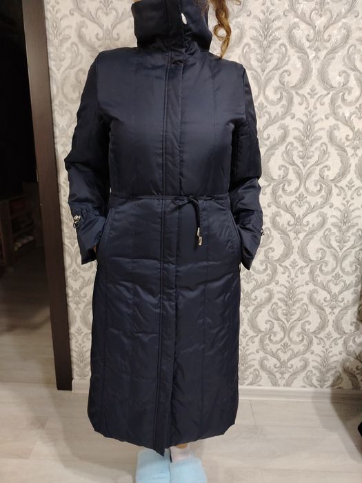 Балоневое пальто 46 размер отличном состоянии