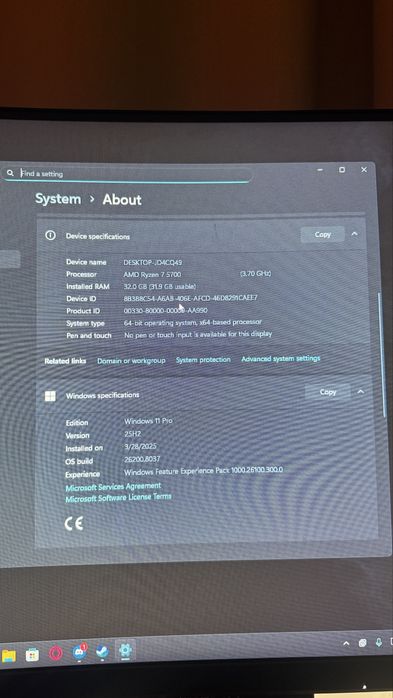 Vand pc gaming Ryzen 7 5700 +placa video amd rx7600 8gb
