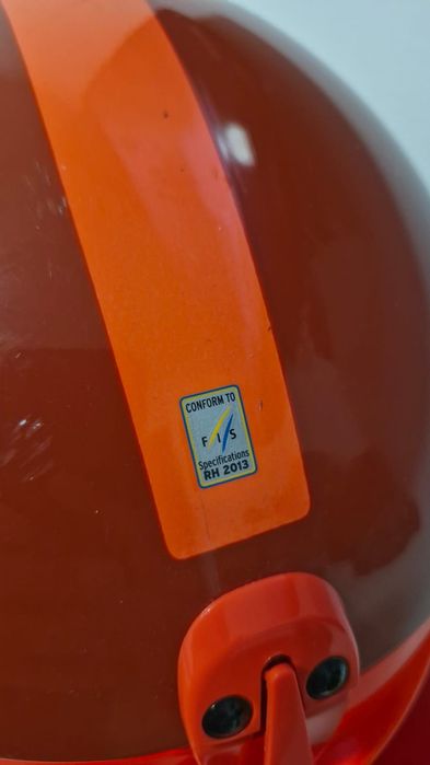 Casca pentru schi(FIS)