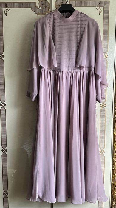 Платья длинная б/у