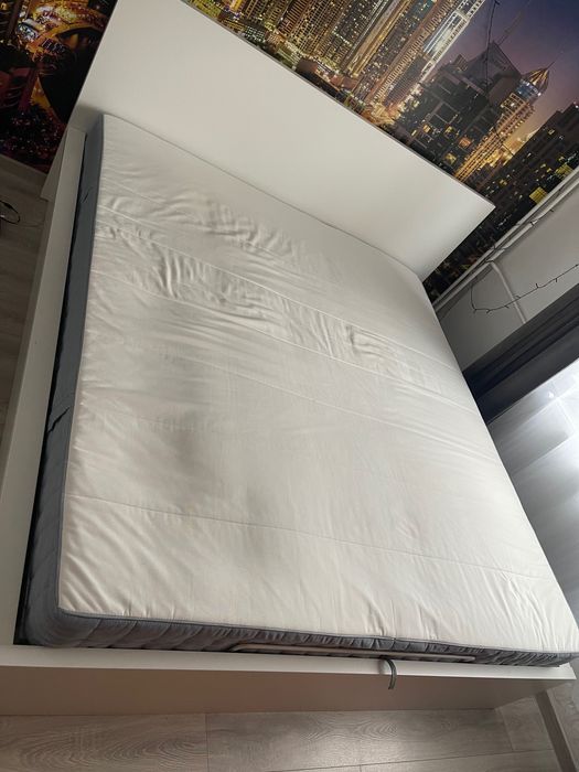 Saltea cu arcuri 180x200