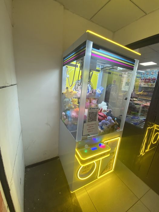 Игровой аппарат Хватайка