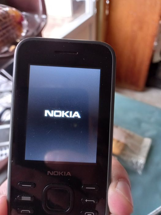 Vând telefon Nokia 6300 vechi pt Colecționari sau Pasionați