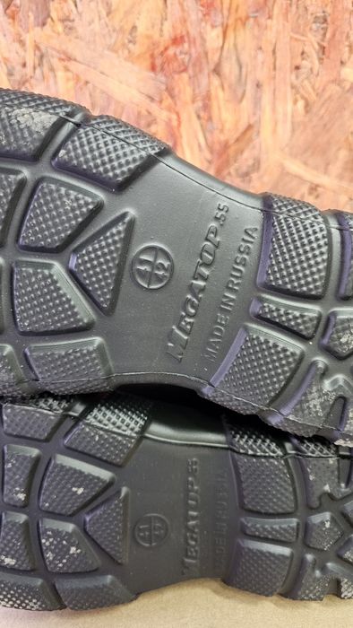 Продам сапоги резиновые утепленные