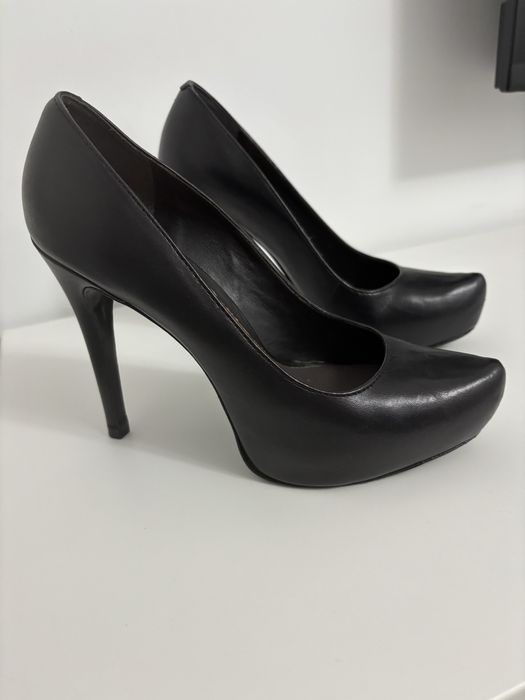 Pantofi cu toc din piele Aldo