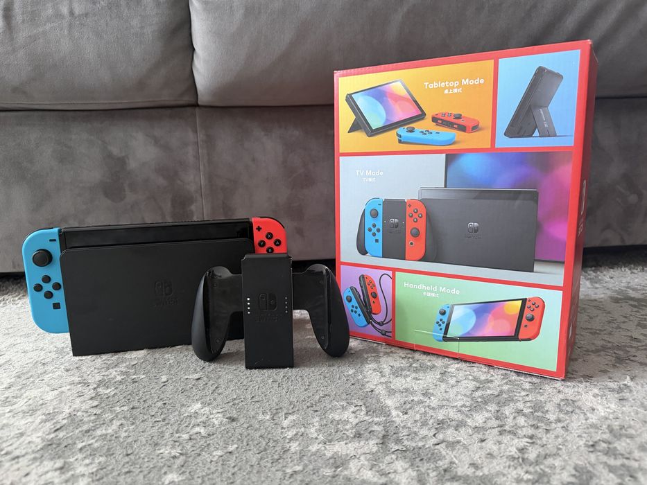 Полный набор Nintendo Switch Oled
