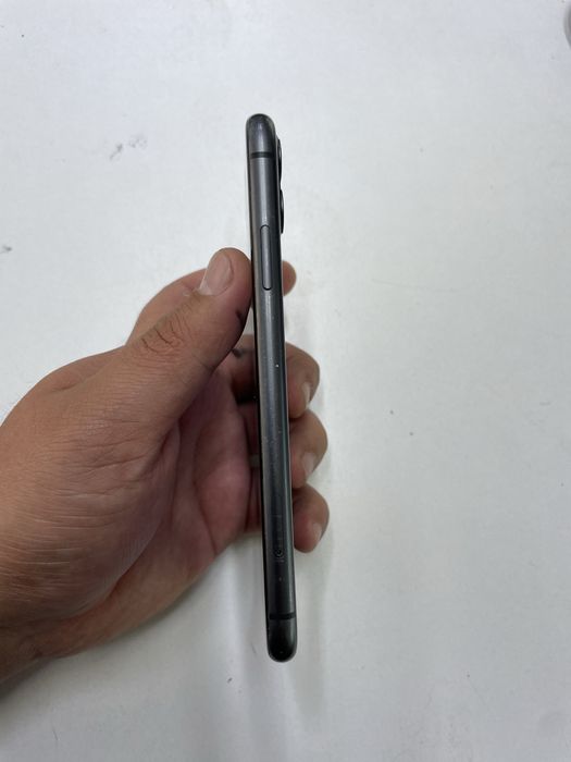 Iphone 11 (64GB) в идеальном состояний