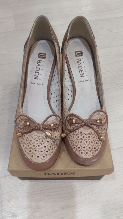 Обувь женская,удобная,прочная