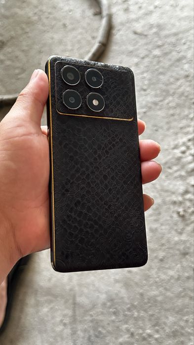 Poco x6 pro сатылады  12/512 г
