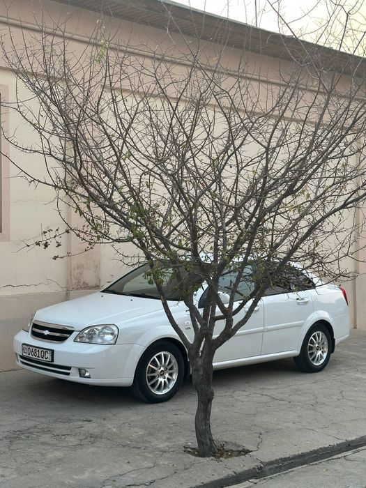 Lacetti 1.8 2011