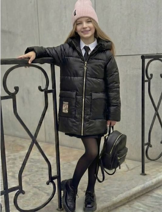 Куртка демисезонная на девочку 146