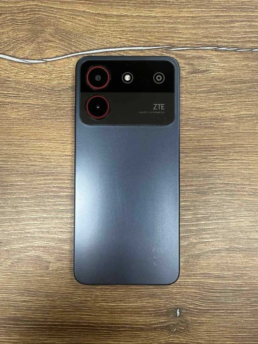 Продавам ZTE Blade 54