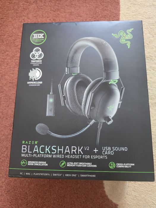 Cutie casti razer blackshark v2