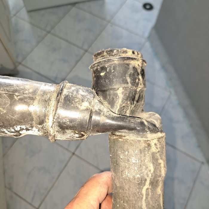 Desfundare canalizare