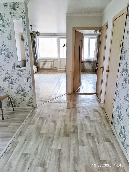 Продам квартиру 2х комнатную