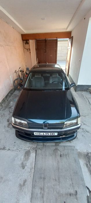 Peugeot holati yaxshi