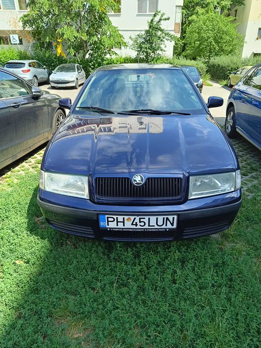 Autoturism Skoda Octavia 1