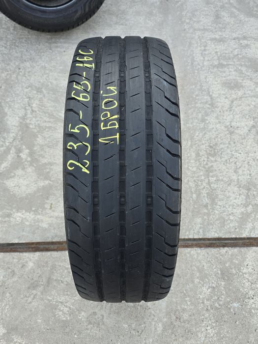 1 Брой Бусова Гума 235/65/16C Continental 6,5mm 21dot