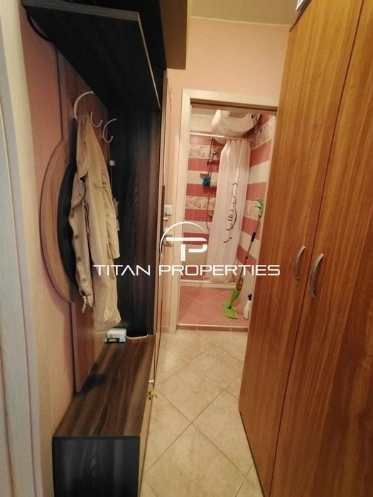 Дава се под наем Едностаен апартамент в Варна, Колхозен пазар - 30 кв.м за 250 € - Снимка #6