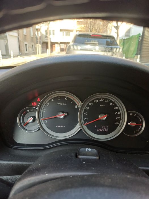 Субару Легаси Газ-бензин