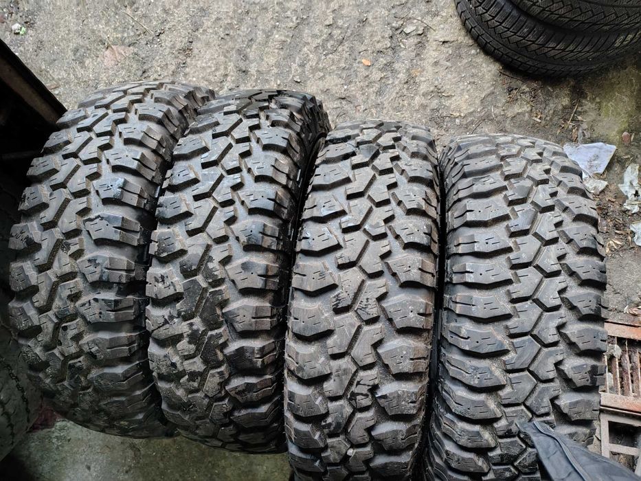4бр.гуми за Кал MAXXIS 235 85 16 цена за брой