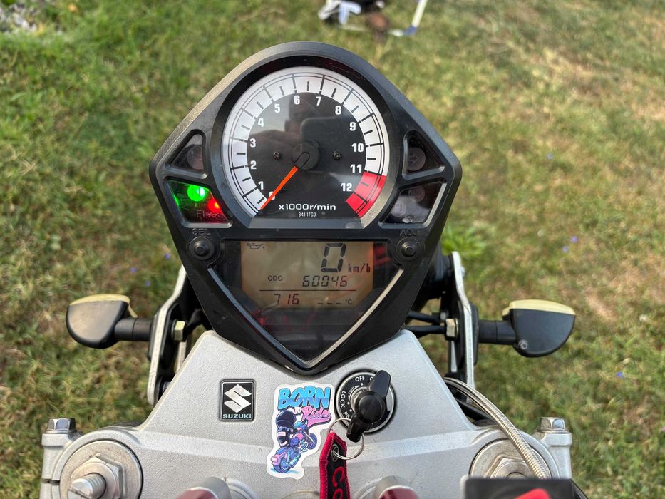 Vand Suzuki SV650N 2005