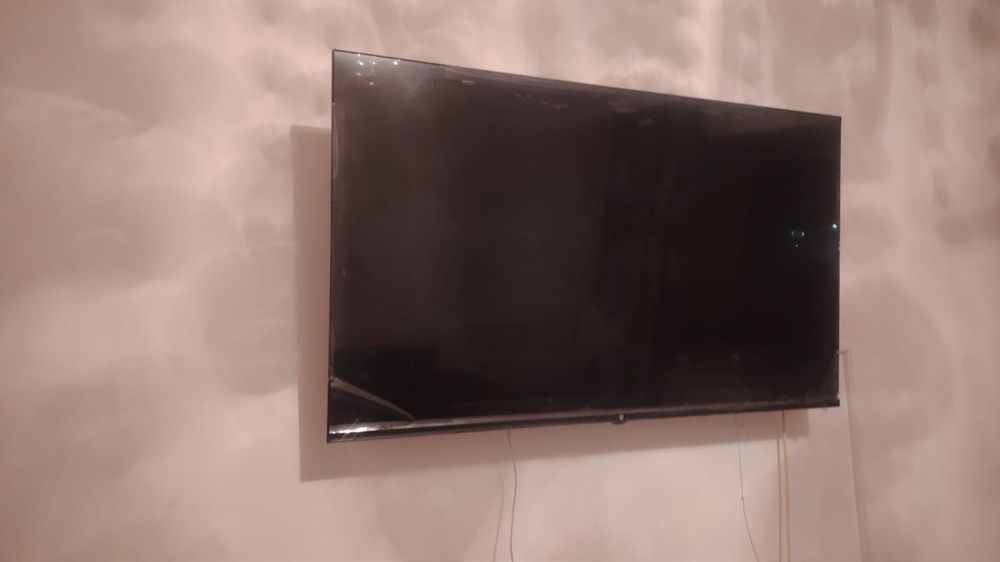 Морозильник,телевизор