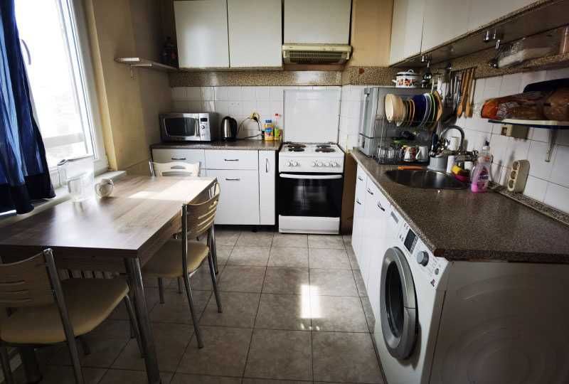 Дава се под наем Едностаен апартамент в София, Люлин 4 - 53 кв.м за 320 € - Снимка #2