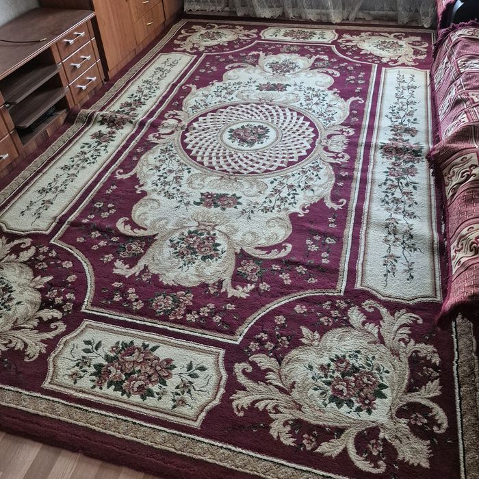 Продам большой ковёр
