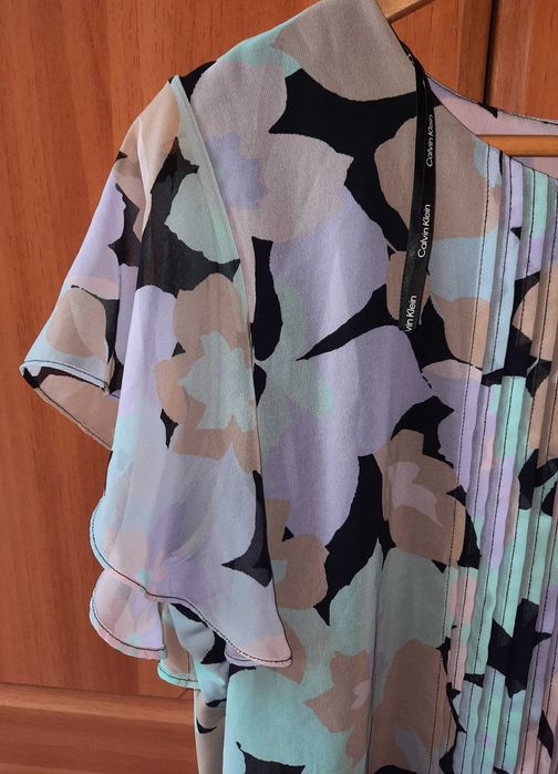 Bluza Calvin Klein, marime L