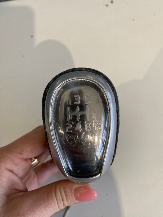 Nuca schimbator viteze VOLVO V40 2012-2019